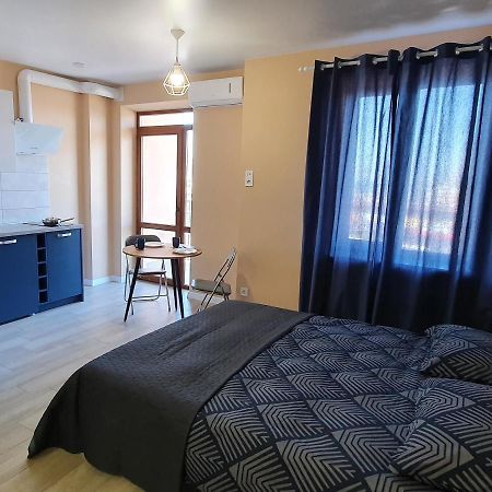Calm Harbour Sea View Apartment 오데사 외부 사진