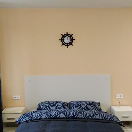 Calm Harbour Sea View Apartment 오데사 외부 사진